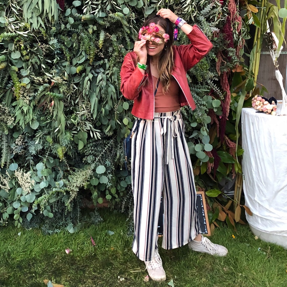 High waisted, wide leg striped pants